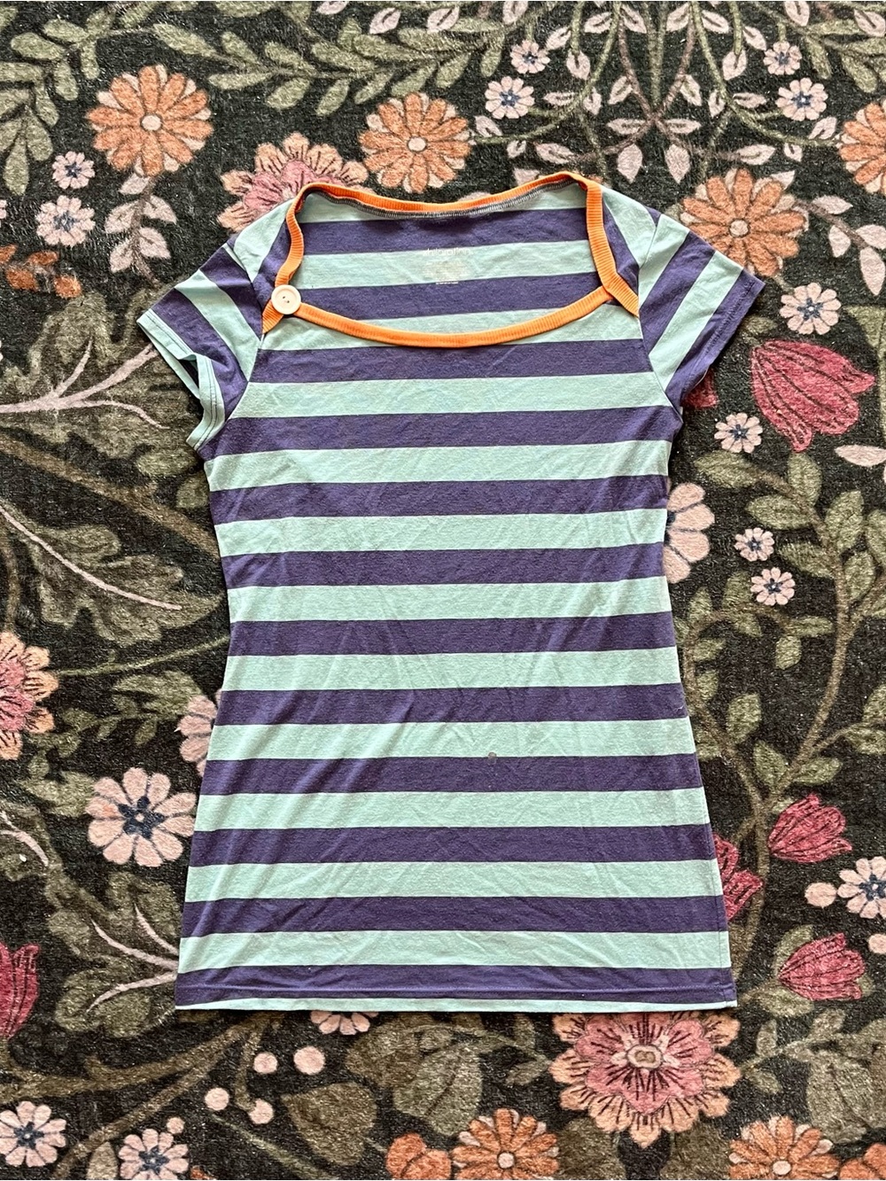 🩵 Coraline Button Striped Tee 🩵